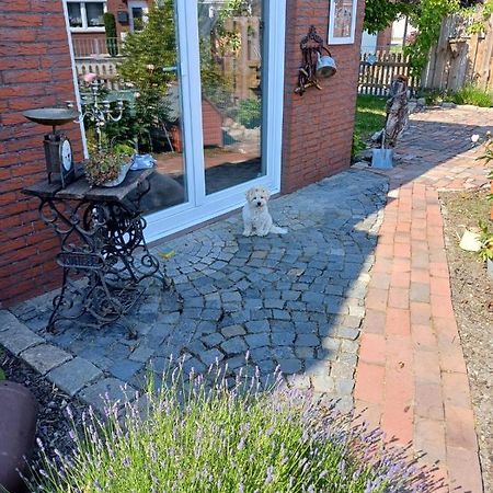 Lotta'S Ferienhaeuschen Apartment Emden Exterior foto