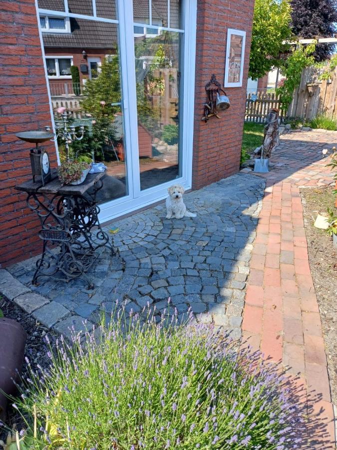 Lotta'S Ferienhaeuschen Apartment Emden Exterior foto